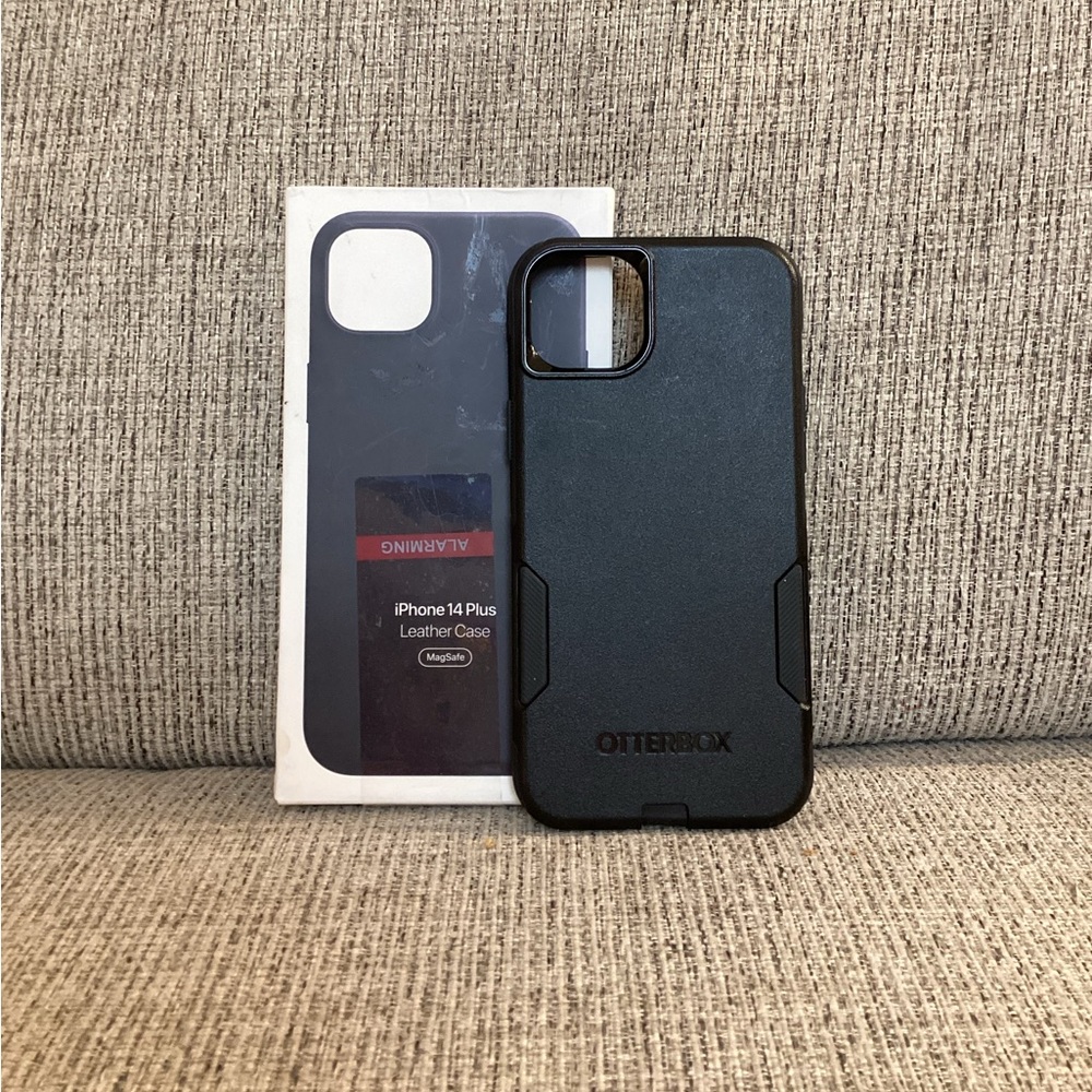 iPhone 14 Plus Otterbox Phone Case